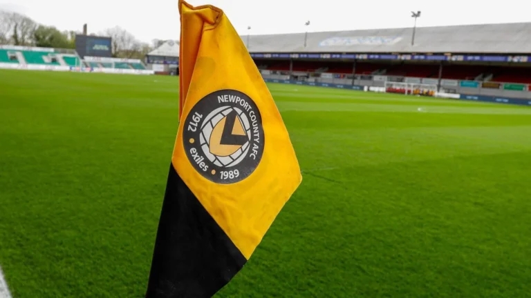 Newport County получил запрет на трансферы из-за спора с ФИФА