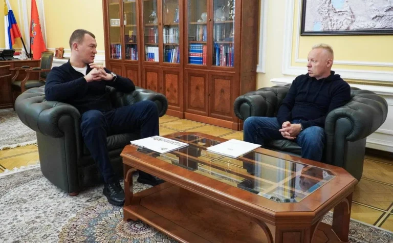 Роман Ротенберг встретился с Никитой Мазепиным для обсуждения фиджитал-спорта