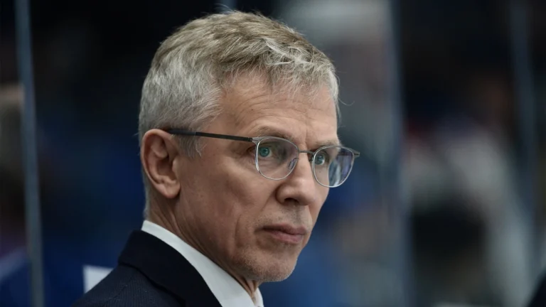 Член Зала славы раскритиковал Ларионова за частые упоминания НХЛ