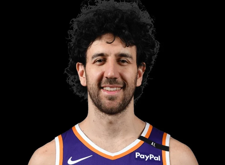 Олимпиакос сделал щедрое предложение экс-MVP Евролиги Мицичу