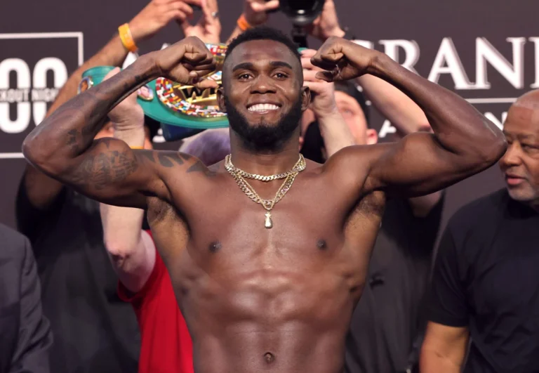 WBC обязал чемпиона мира Адамеса провести бой с Нурсултановым