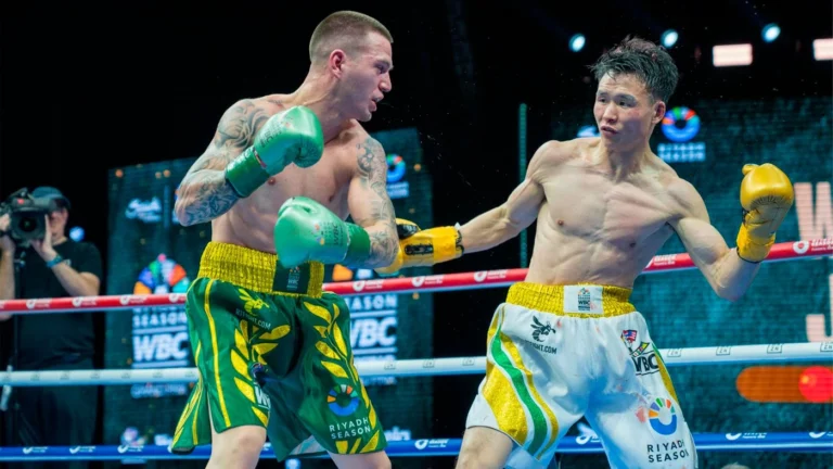 WBC показал яркие моменты победного боя Санатали Тольтаева в Эр-Рияде