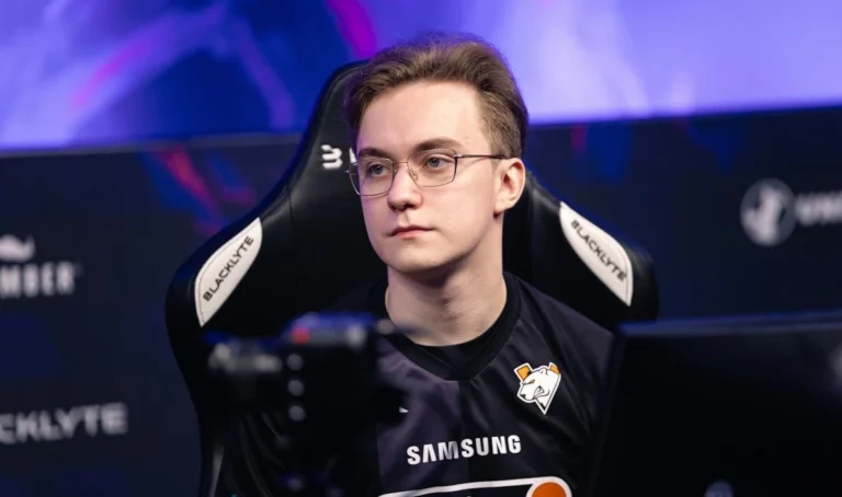 FL4MUS Остиндегі мейджордан Virtus.pro құрамасының шығып қалуына пікір білдірді