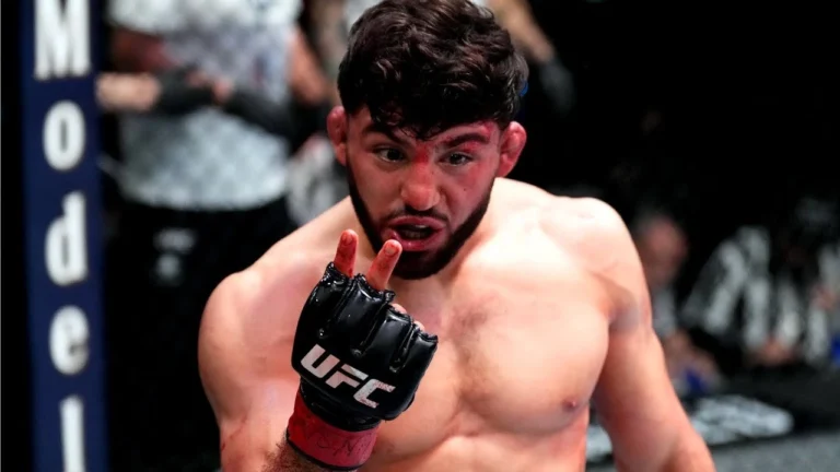 Арман Царукян станет запасным бойцом в титульном поединке UFC 317