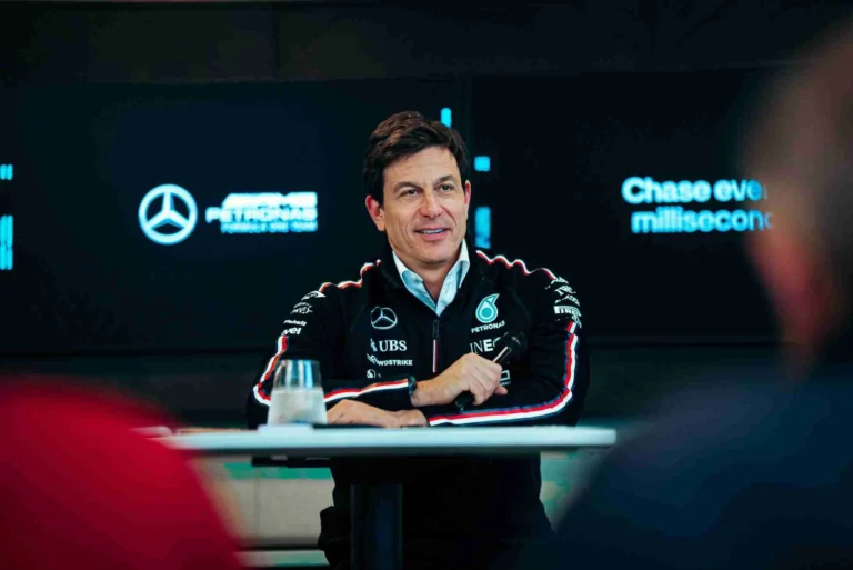 Тото Вольфф прокомментировал неожиданную победу Mercedes в Канаде