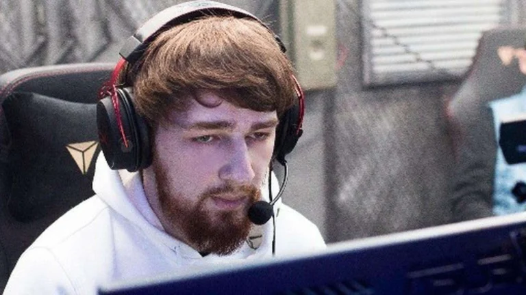 Стример Cooman высказался о желании закрытия Dota 2