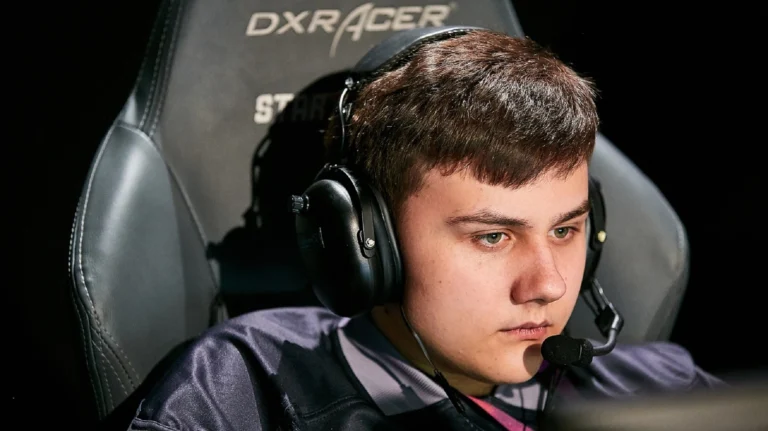 Стример Dota 2 iLTW получил очередной бан на Twitch