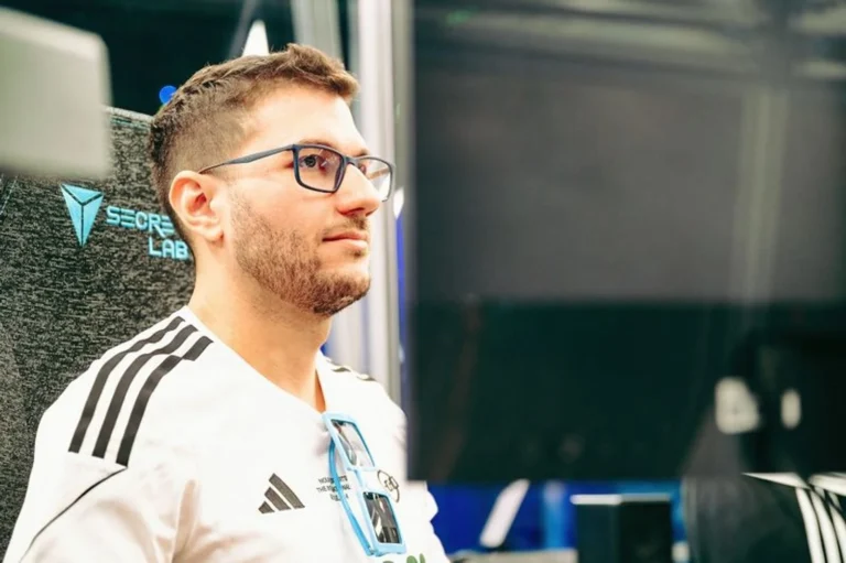 Тренер PARIVISION по Dota 2 объявил о рождении сына