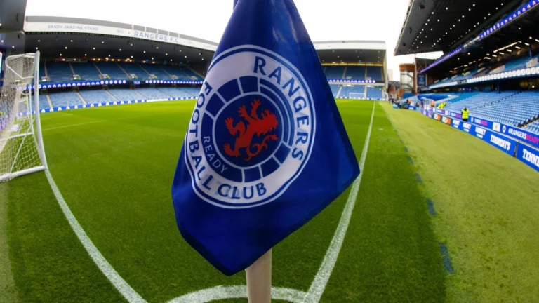 Rangers оштрафован за высказывания Брауна о судействе в матче с Hibernian