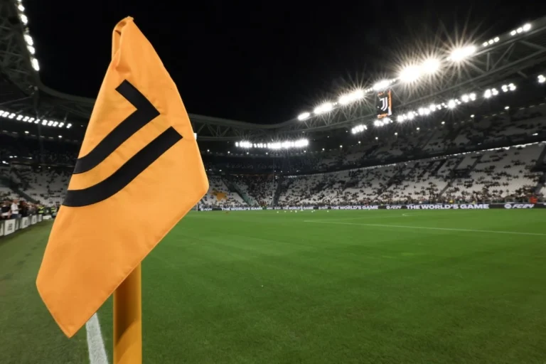 Ювентус заключил многомиллионный контракт с Adidas до 2037 года