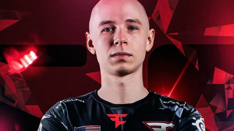 FaZe Clan ойыншысы frozen Остиндегі мейджордан шығып қалғаны туралы айтты