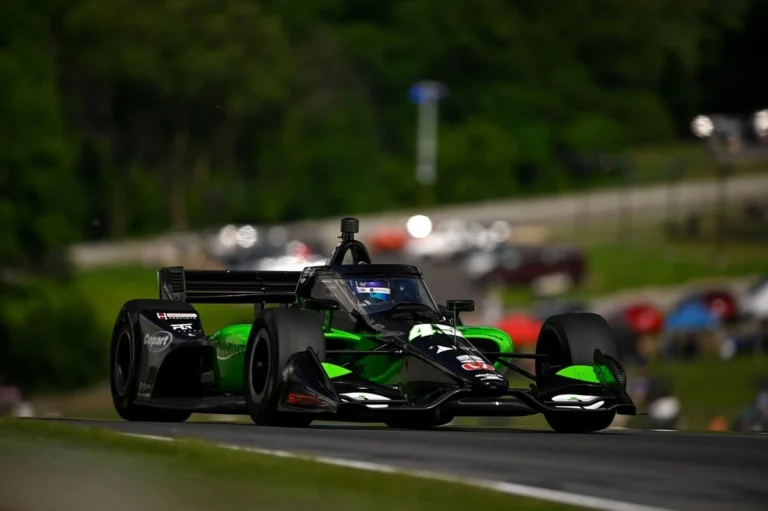 IndyCar жаңа келген британдық Фостер Роуд Америкада сенсациялық поулды жеңіп алды
