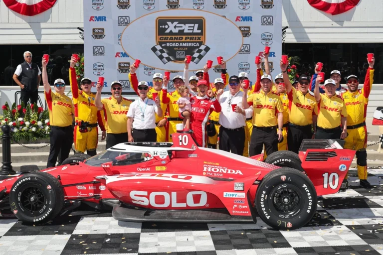 Палоу одержал победу в жаркой гонке IndyCar на Road America