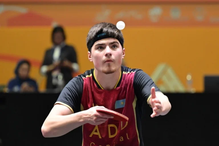 Алан Курмангалиев стал абсолютным чемпионом Молодежных игр по настольному теннису