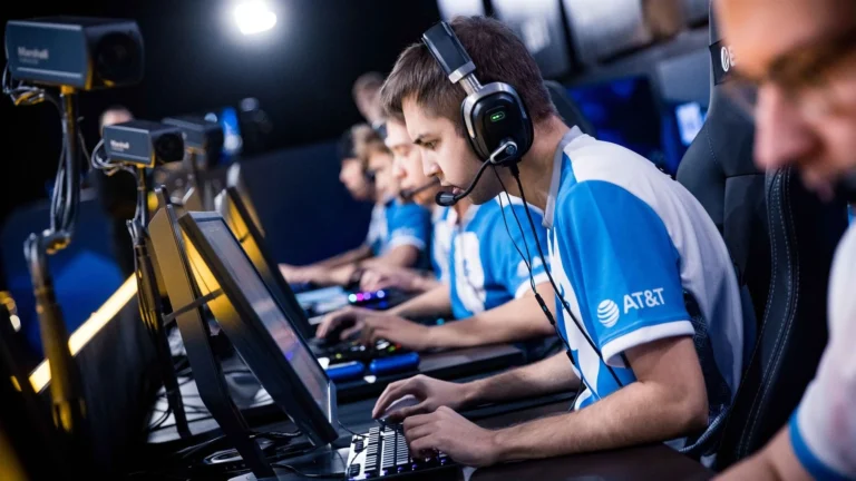 Бывший игрок Cloud9 Perfecto объявил о поиске новой команды
