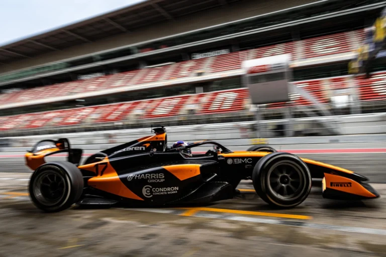 Formula 2 көшбасшысы Алекс Данн McLaren сапында Формула-1 жаттығуына қатысады