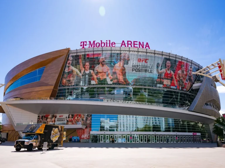 В Лас-Вегасе пройдет масштабная Неделя боев UFC с двумя титульными поединками