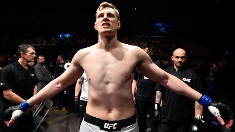 Менеджер Волкова заявил о готовности бойца к чемпионскому поединку