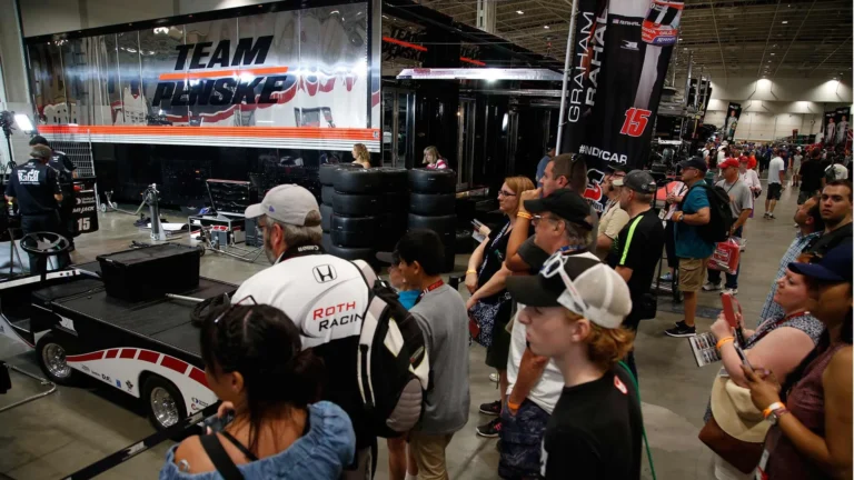 NASCAR командалары құпия қаржылық деректерді ашуға мәжбүр болды