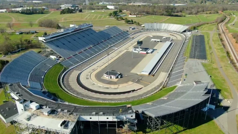 NASCAR миллион доллар жүлдесі бар жаңа турнирді бастайды