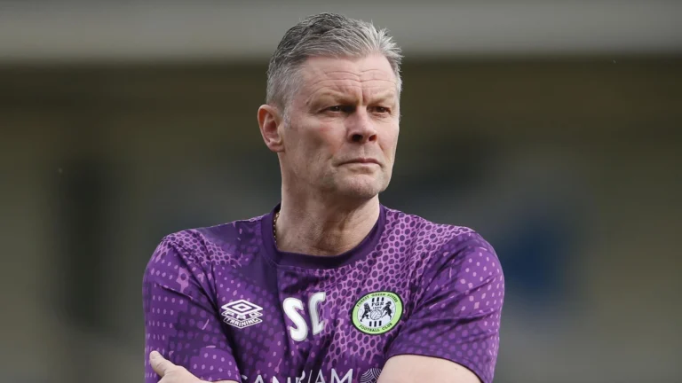 Forest Green Rovers плей-офтағы сәтсіздіктен кейін бас бапкерімен қоштасты