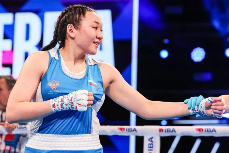 Чемпионка мира по боксу из России рассказала о своих казахских корнях