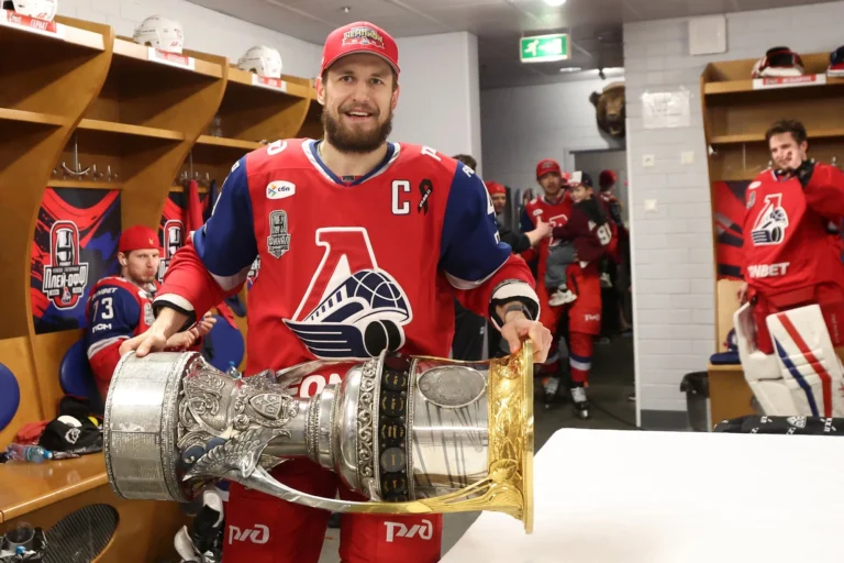 Чемпионский парад “Локомотива” пройдет в День железнодорожника