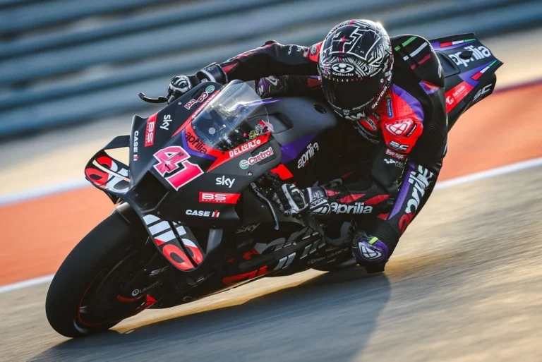 Алейш Эспаргаро раскритиковал Aprilia за давление на Хорхе Мартина