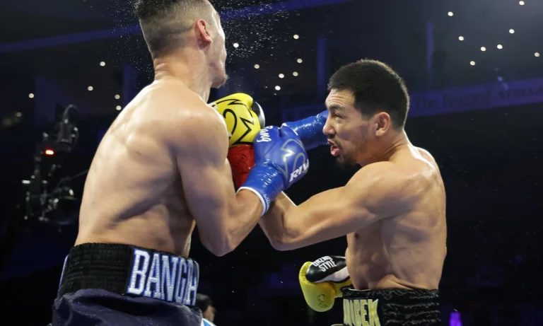 Әлімханұлы WBC чемпионы Адамеспен жекпе-жек келісімшартына қол қойды