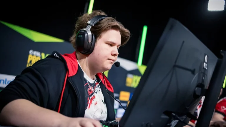 17-летний российский талант zweih стал игроком Team Spirit