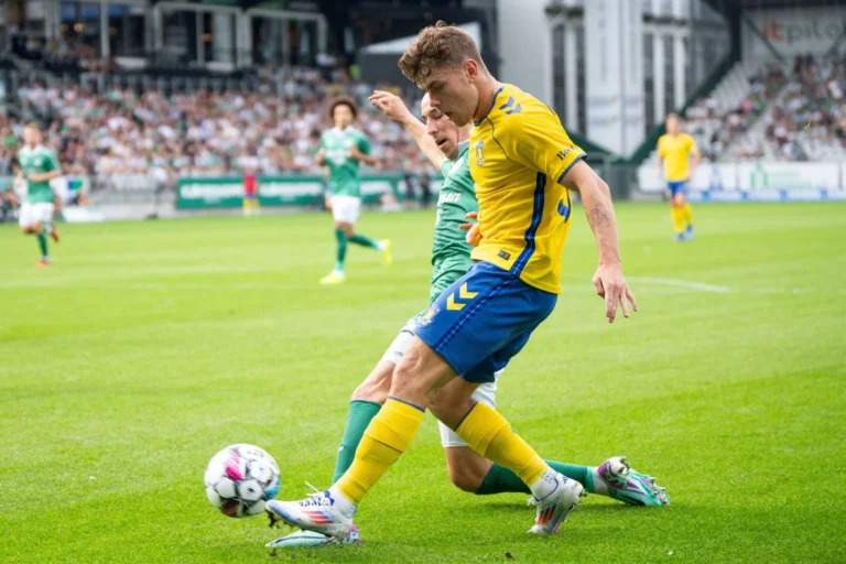 Norwich City близок к подписанию датского форварда Квистгаардена
