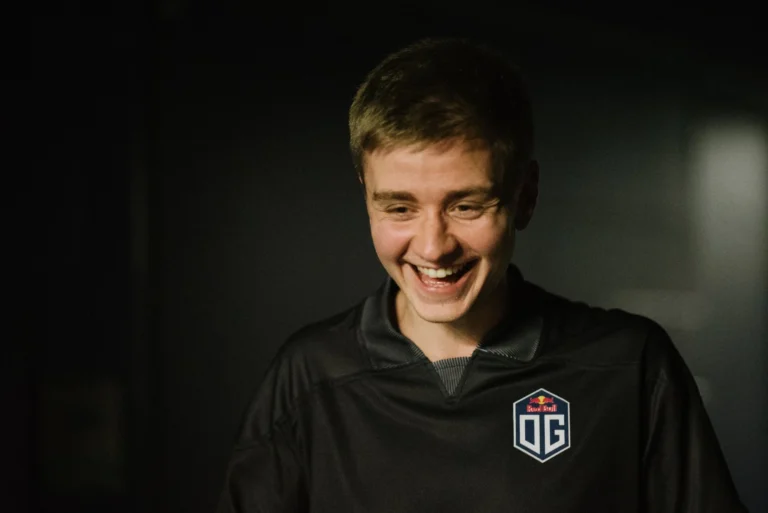 N0tail Dota 2 турнирінің гранд-финалында OG ойыншысын сәтсіз алмастырды