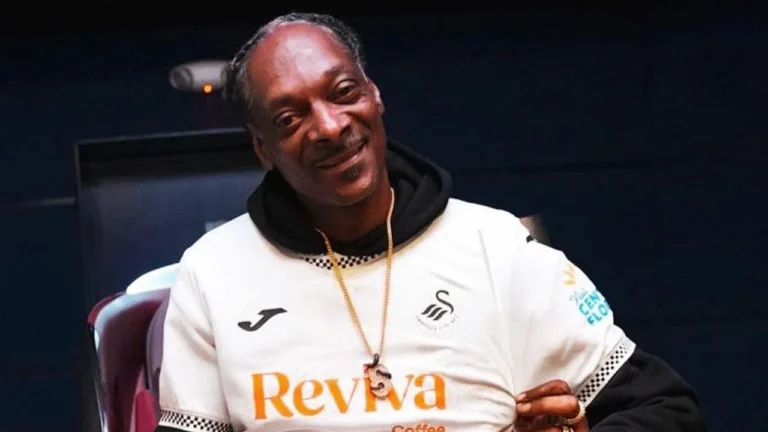 Snoop Dogg может стать совладельцем футбольного клуба Суонси Сити