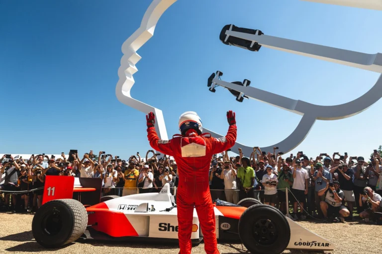 Ален Прост воссоединился с чемпионскими McLaren на фестивале в Гудвуде
