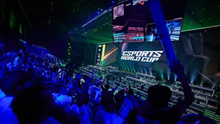 Riyadh Masters 2025: необычные пики и технические проблемы на турнире по Dota 2