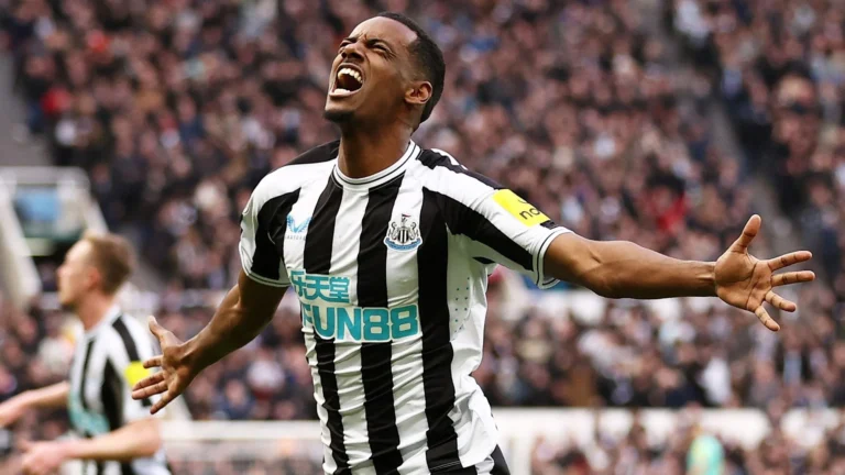 Liverpool готов побить трансферный рекорд ради форварда Newcastle