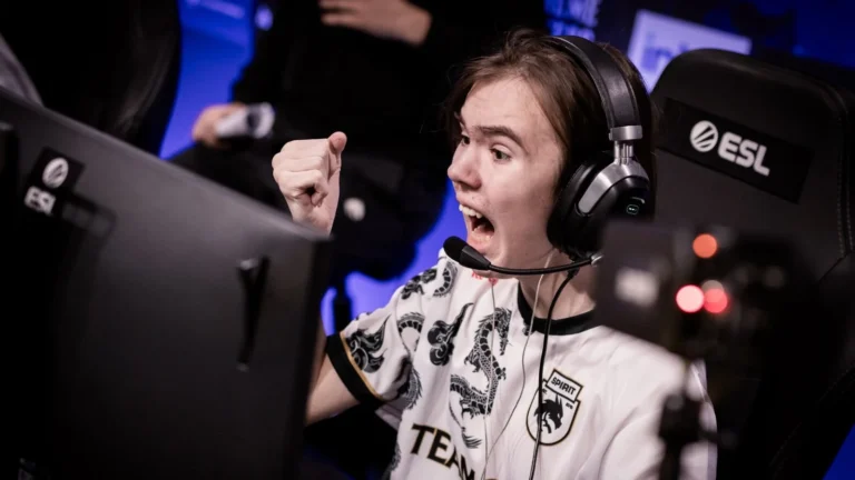 Капитан Team Vitality раскрыл слабое место игрока Team Spirit
