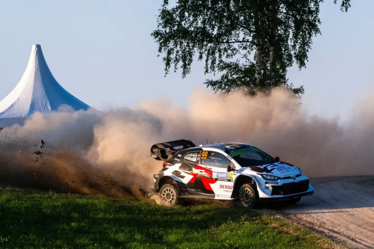 Сольберг близок к первой победе в WRC на Ралли Эстония