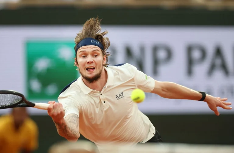 Александр Бублик Гштаадтағы ATP турнирінің жеңімпазы атанды