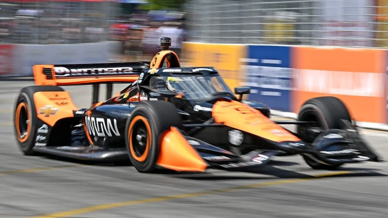 Пато О’Вард одержал неожиданную победу на этапе IndyCar в Торонто