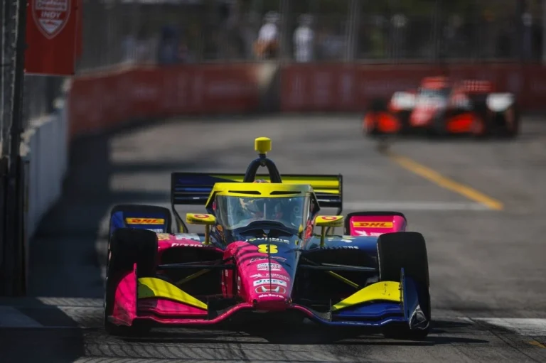 20-летний Киффин Симпсон впервые поднялся на подиум IndyCar в Торонто