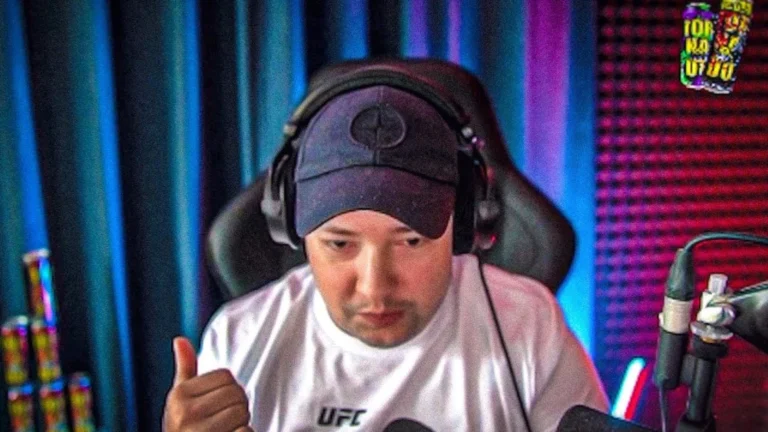 Комментатор Dota 2 раскрыл настоящую личность популярного стримера