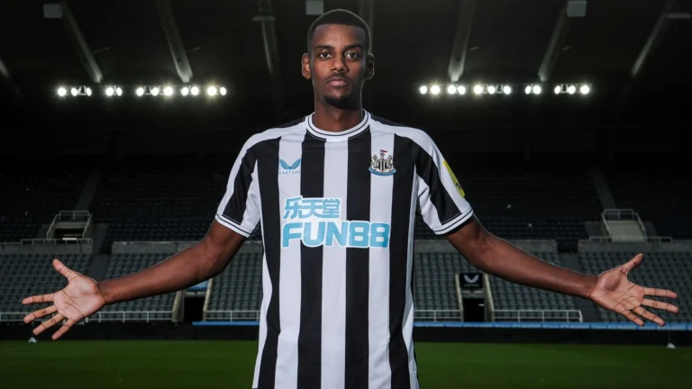 Liverpool готовит предложение по трансферу Александра Исака из Newcastle