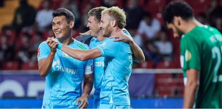 Максим Самородов пен Нұралы Әліптің командасы кездесті
