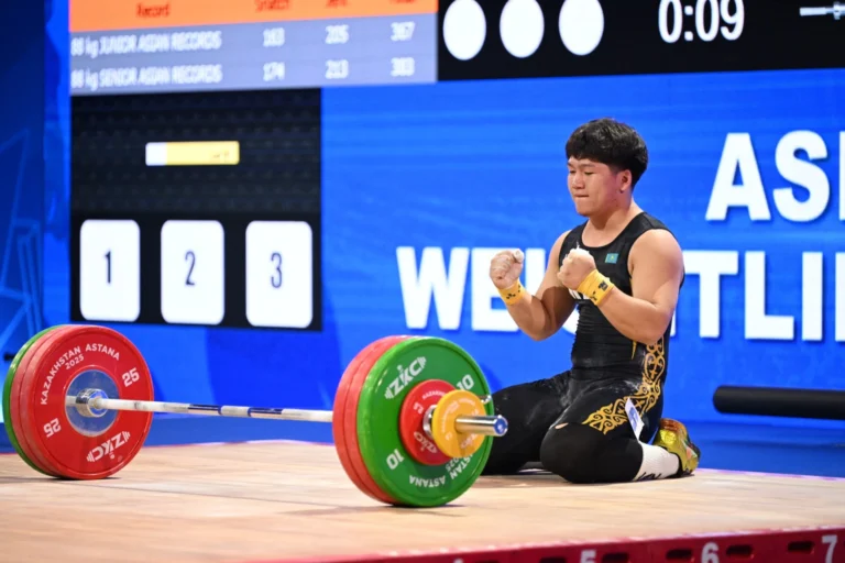Ерасыл Саулебеков Азия чемпионатында алтын медаль жеңіп алды