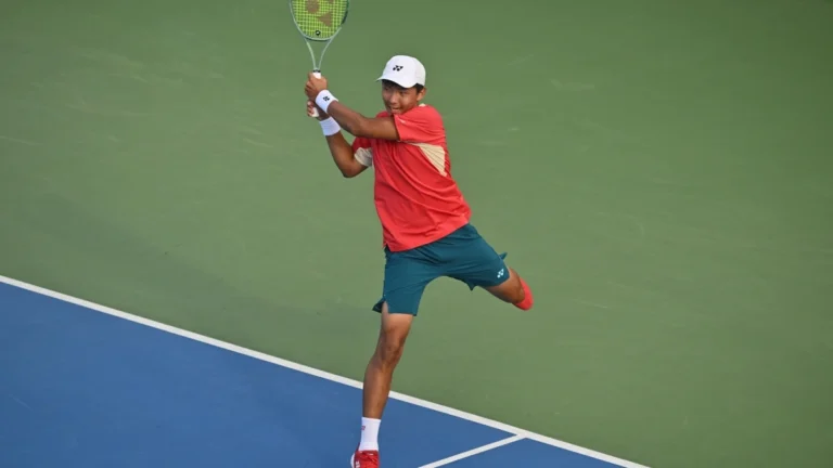 Зангар Нурланулы дебютировал на турнире серии ATP Challenger