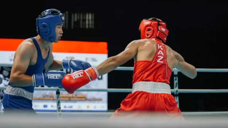 Бейбарыс Аширбай Азия чемпионатының жартылай финалына мерзімінен бұрын жолдама алды