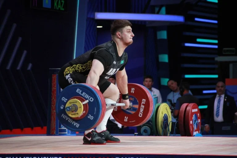 Әлем чемпионы Артем Антропов Ильиннің рекордын жаңартқаны туралы айтты