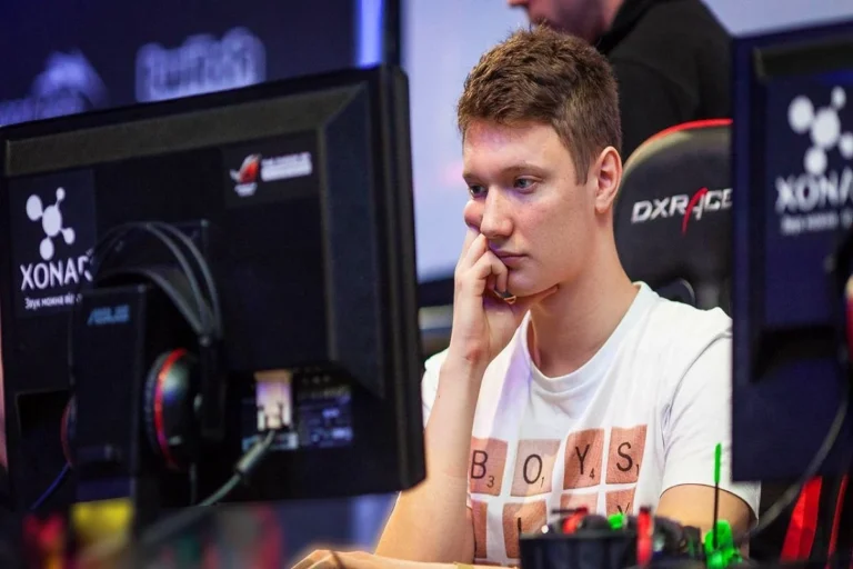 Киберспортшы Resolut1on Dota 2-де рекордтық рейтингке жетті