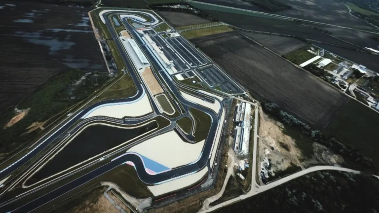 Гонщики Ducati протестировали новую трассу MotoGP в Венгрии